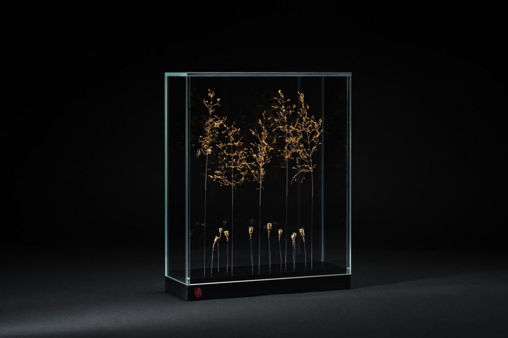 # Regard champêtre : agrostides et coquelicots dorés à la feuille d'or